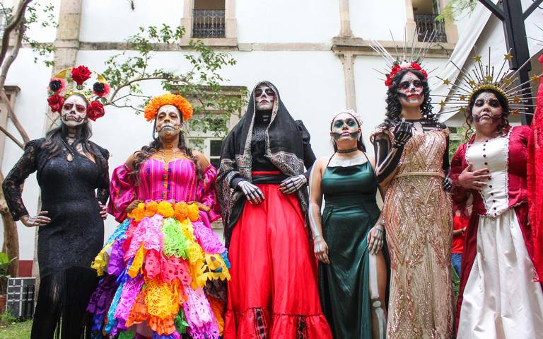 Disfraces de dia de muertos mexicanos para mujer hot sale